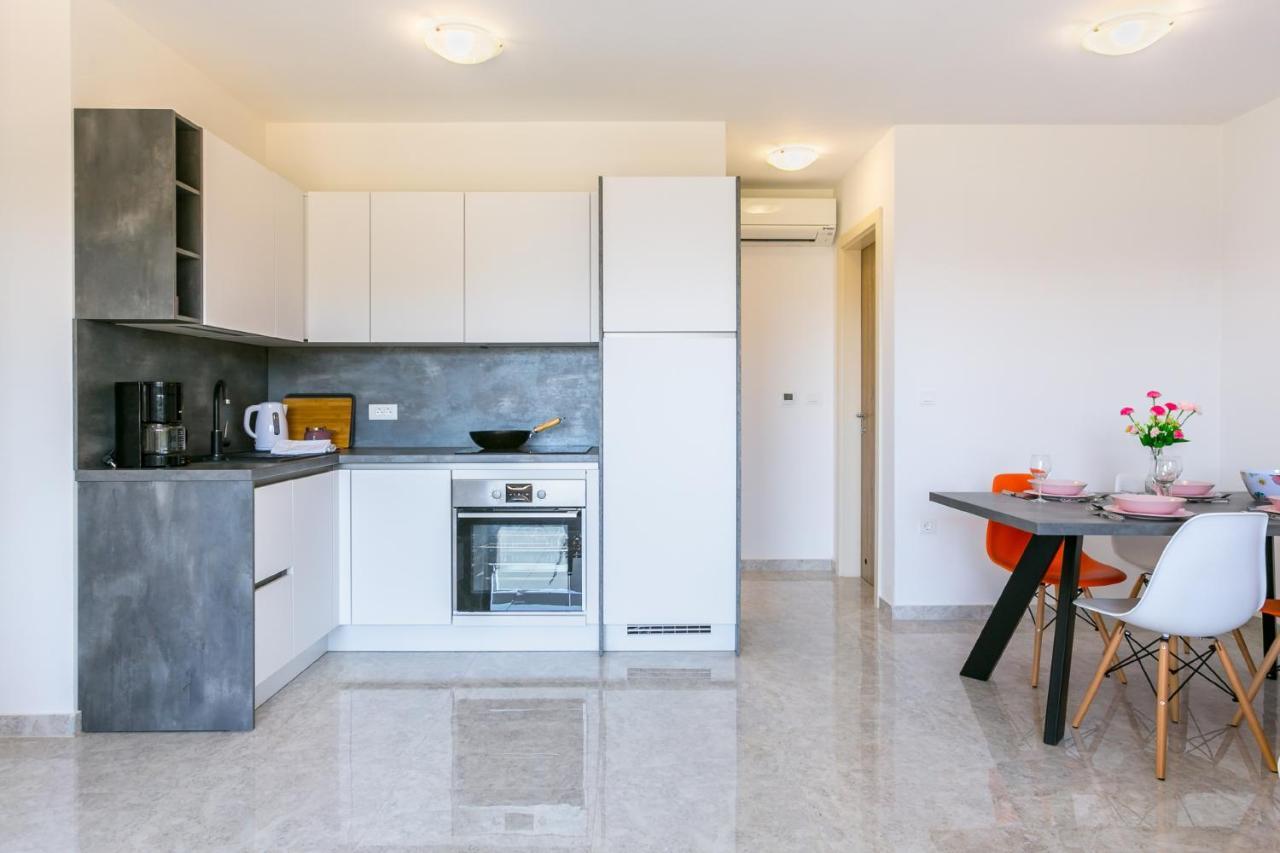 Nevia Apartment Medulin Exterior photo